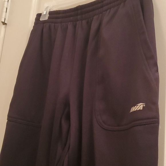 Avia Black Joggers - Picture 3 of 6